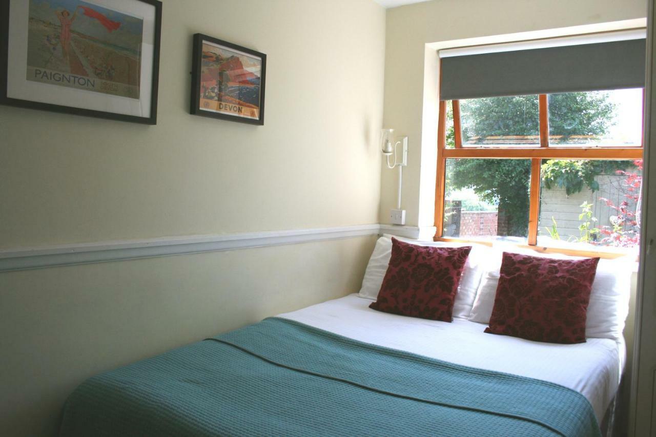 Bed & Breakfast The Telstar Exeter